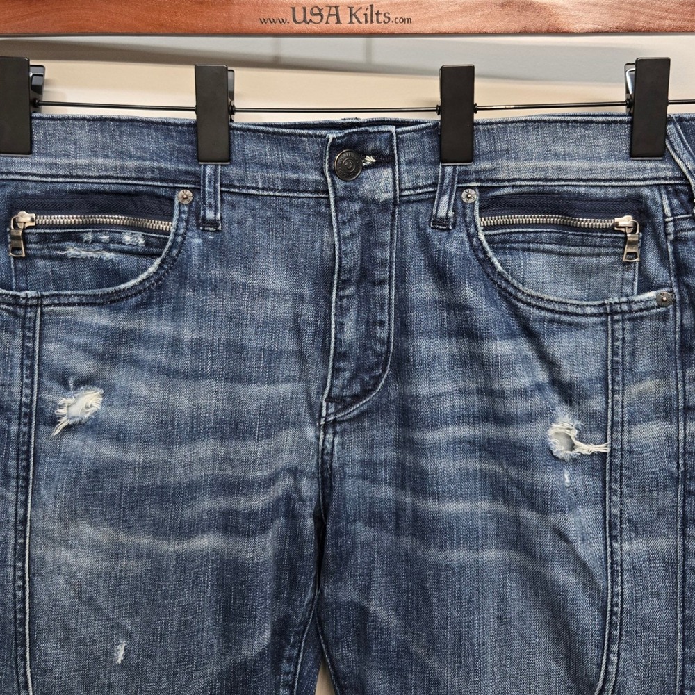 True Religion Geno Relaxed Slim Jean Men 33 Moto Biker Distressed Zipper Pockets - Picture 13 of 13
